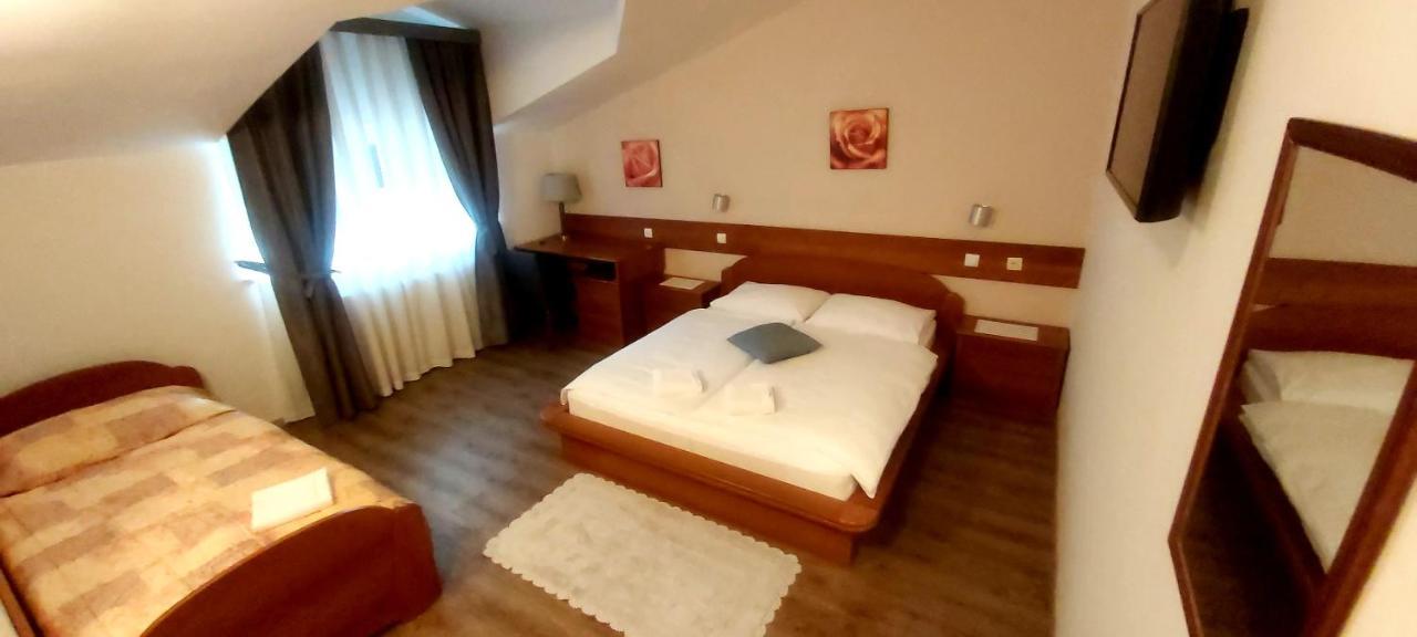 Gostisce Jazbec - Idrsko - Kobarid Exterior foto